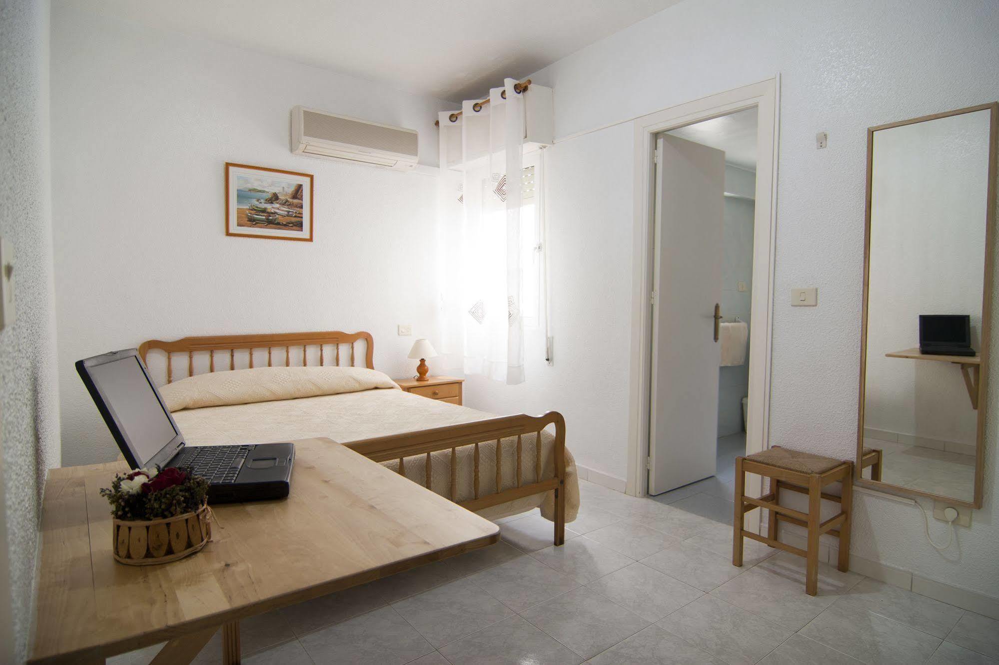La Obrera Hotel Santiago De La Ribera Kültér fotó